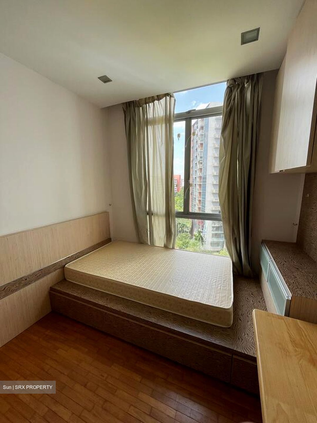 The Lakeshore (D22), Condominium #570456901